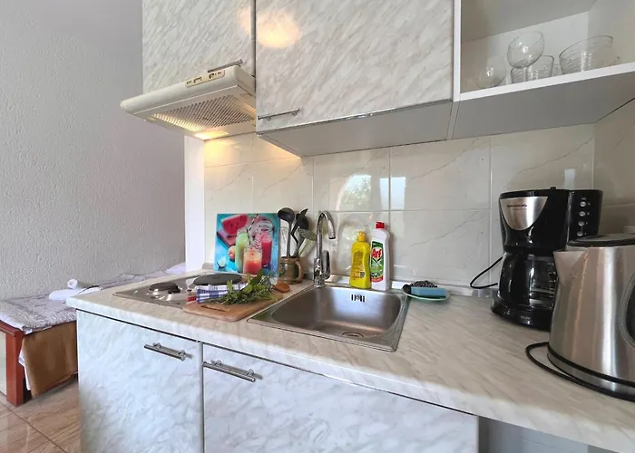 Apartament Butkovi - One Bedroom A2 Novi Vinodolski