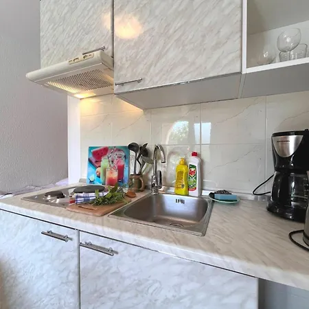 Apartament Butkovi - One Bedroom A2 Novi Vinodolski